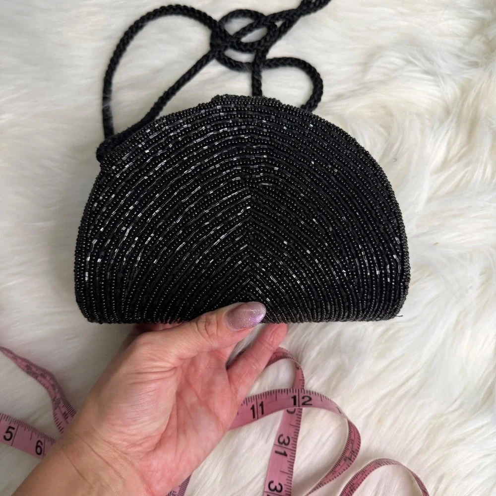 Vintage -‎ Black Beaded Small Purse with Lipstick Holder